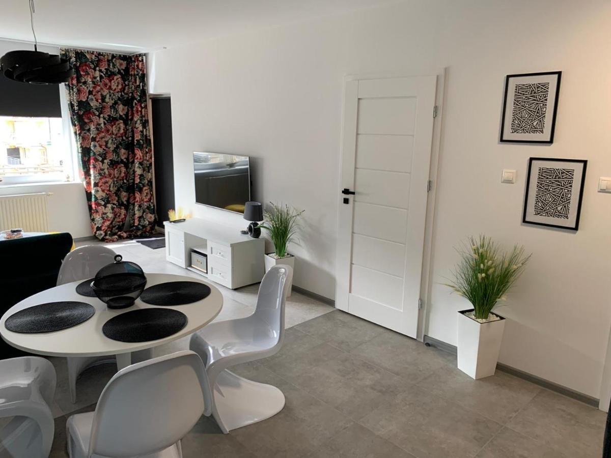 Ferienwohnung Apartament Na Wydmie Stolpmünde Exterior foto